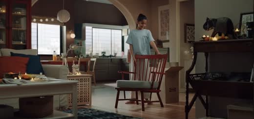 Still from Ikea – Persbol